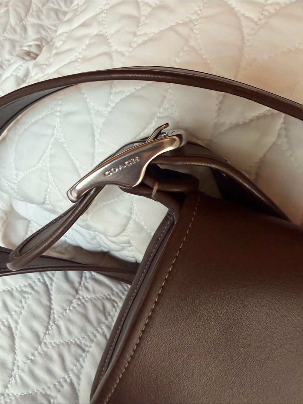 The Coach Patricia Legacy Re-edition 1997 in Maple with Silver hardware - Picture 5 of 7